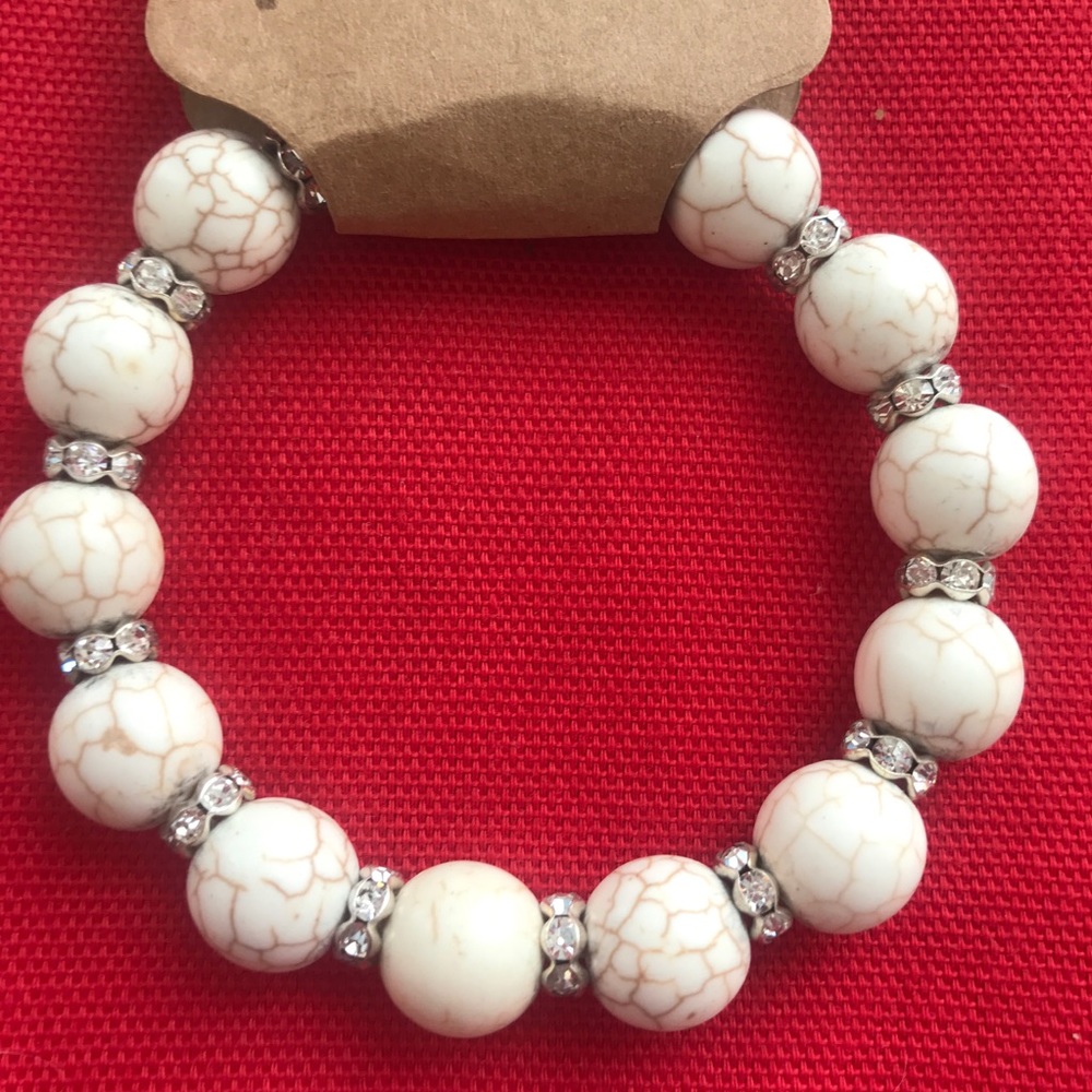 White Rhinestone & Bezel Stone  Stretch Bracelet